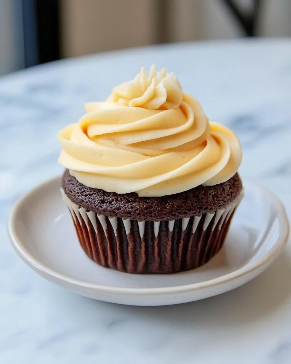 Chocolate Cupcakes with Vanilla Frosting