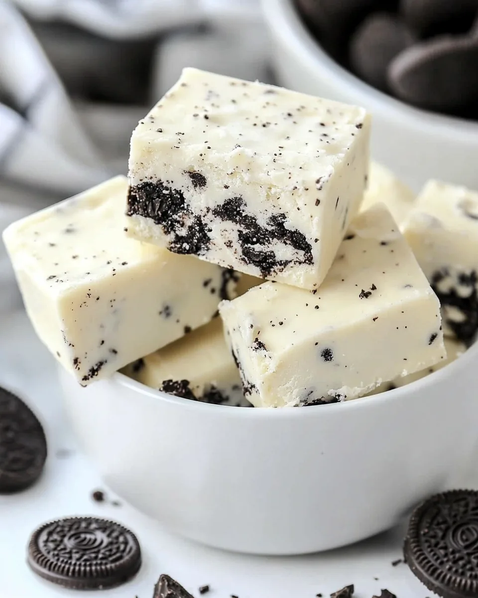 Oreo White Chocolate Fudge