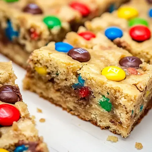 Samoa M&M Blondies