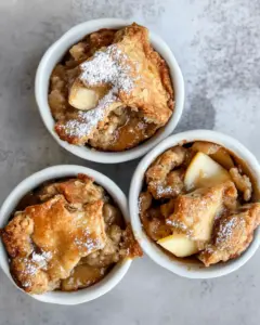 Apple Pie Breakfast Cakes