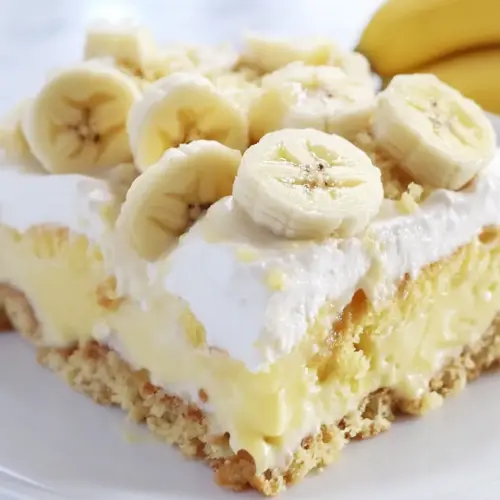 Banana Pudding Poke Cake