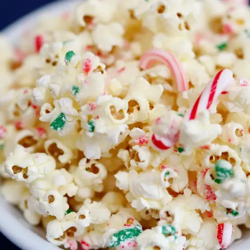 Candy Cane Popcorn