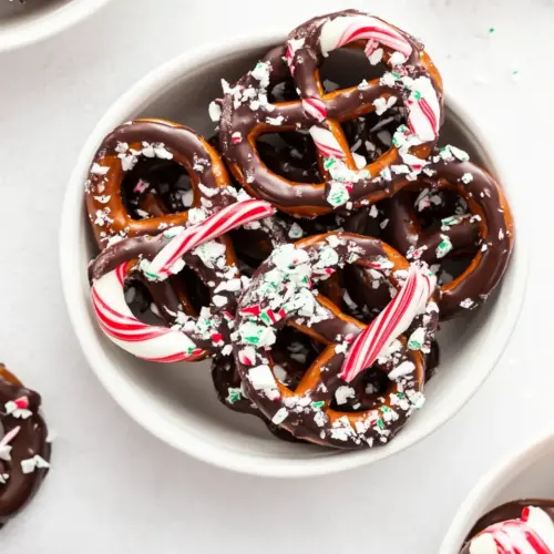 Chocolate Peppermint Covered Pretzels