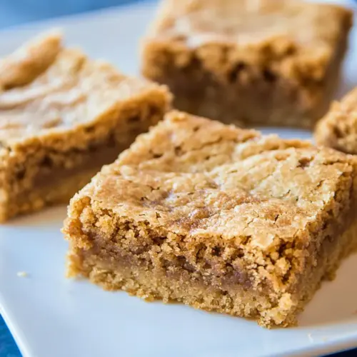 Cinnamon Blondies