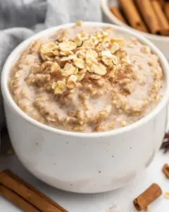 Cinnamon Roll Overnight Oats