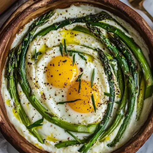 Cream Baked Eggs with Asparagus