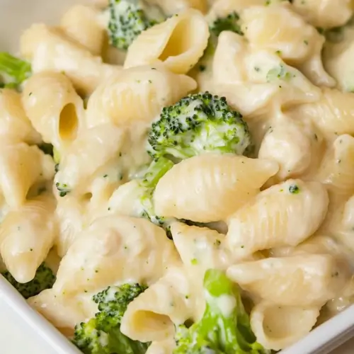 Creamy Broccoli Chicken Shells and Cheese