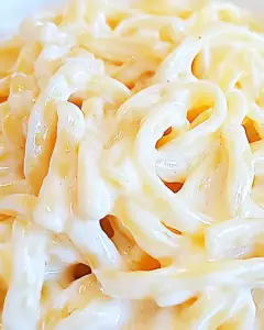 Creamy Vegan Garlic Pasta