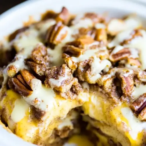 Crock Pot Cinnamon Roll Casserole