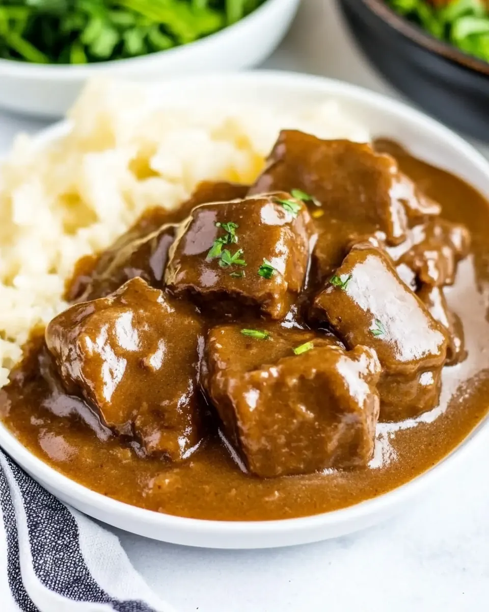 Crock Pot Cubed Steak with Gravy