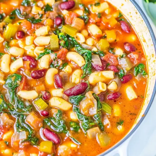 Easy 30 Minute Minestrone Soup