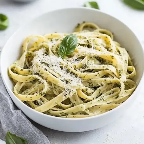 Easy Pesto Pasta