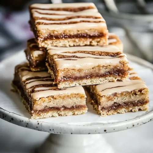 Frosted Brown Sugar Cinnamon Pop Tart Bars