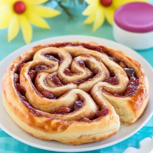 Holiday Cinnamon Rolls