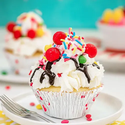 Ice Cream Sundae Cupcakes