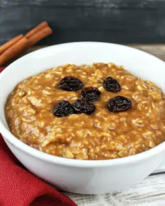 Instant Pot Cinnamon Raisin Steel Cut Oatmeal