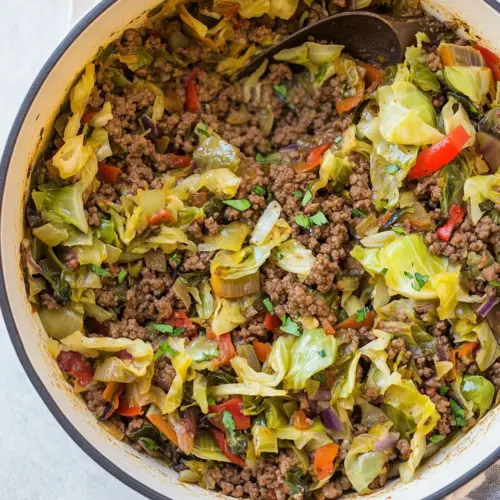 One Pot Ground Beef and Cabbage
