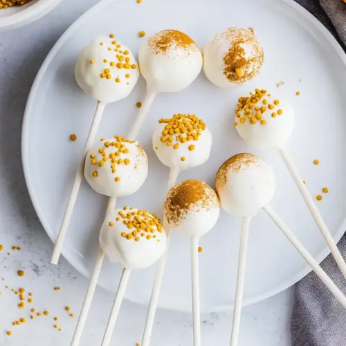 Pumpkin Cake Pops