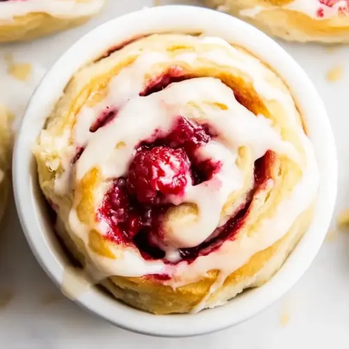 Raspberry Cinnamon Rolls