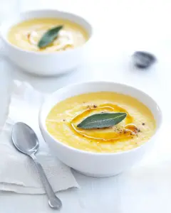 Roasted Garlic and Parsnip Soup