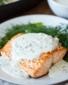 Salmon with Creamy Dill Sauce