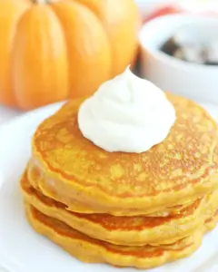Skinny Pumpkin Pancakes