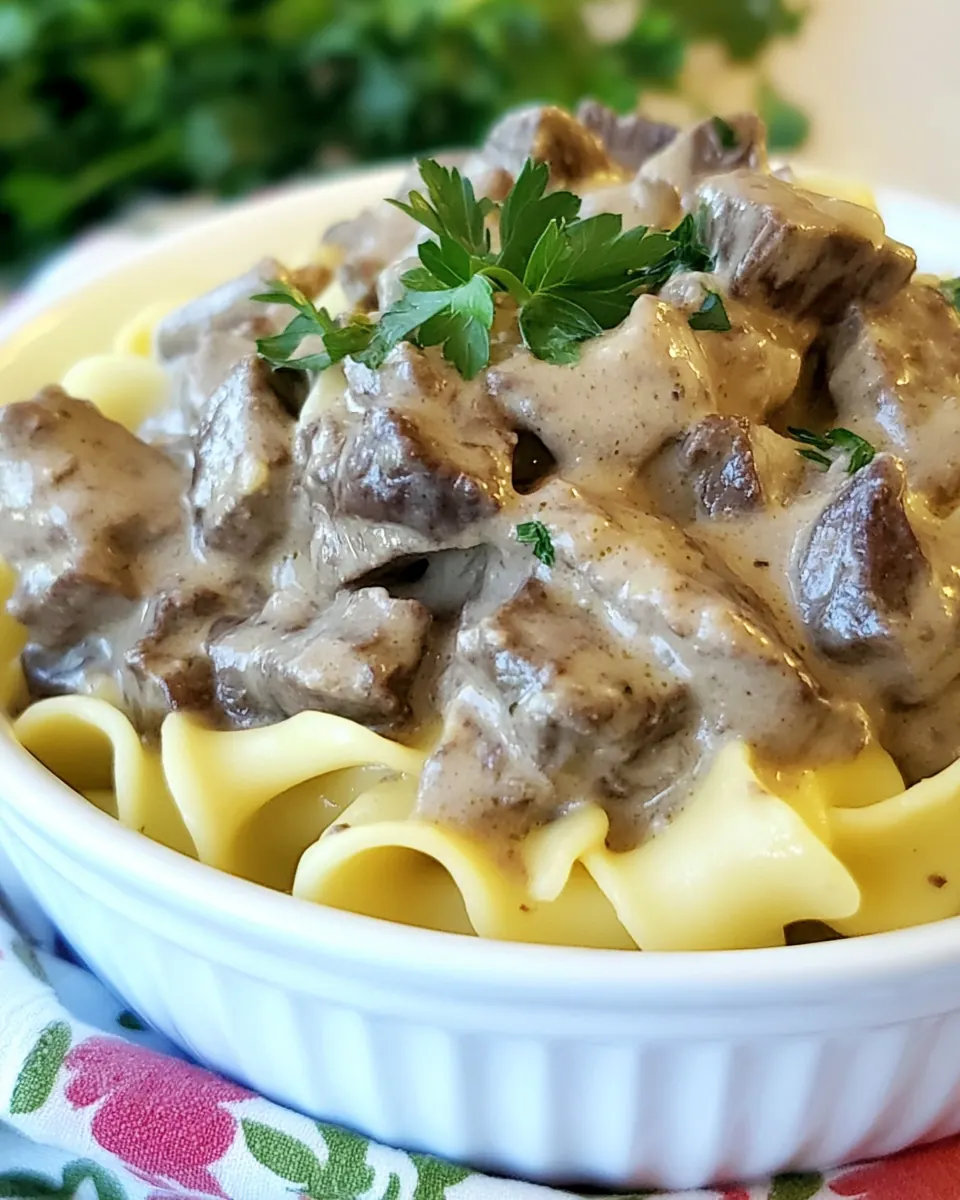 Slow Cooker Beef Stroganoff