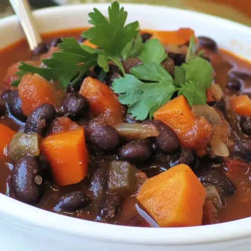 Slow Cooker Black Bean Veggie Soup