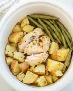 Slow Cooker Chicken and Potatoes with Green Beans