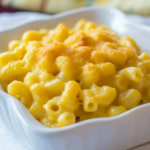Slow Cooker Macaroni and Corn Casserole