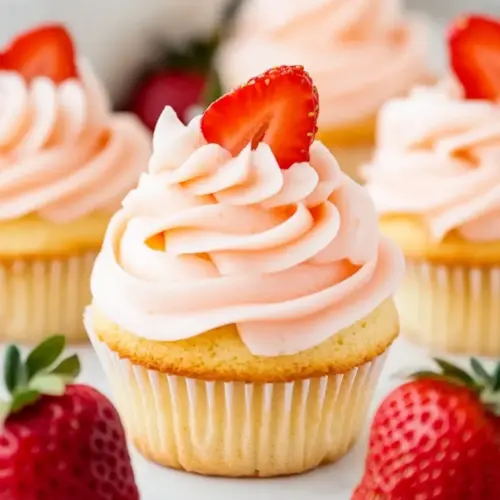 Vegan Strawberry Cupcakes