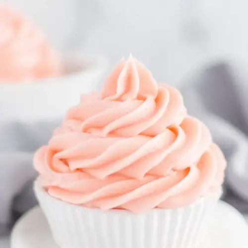 Vegan Strawberry Frosting