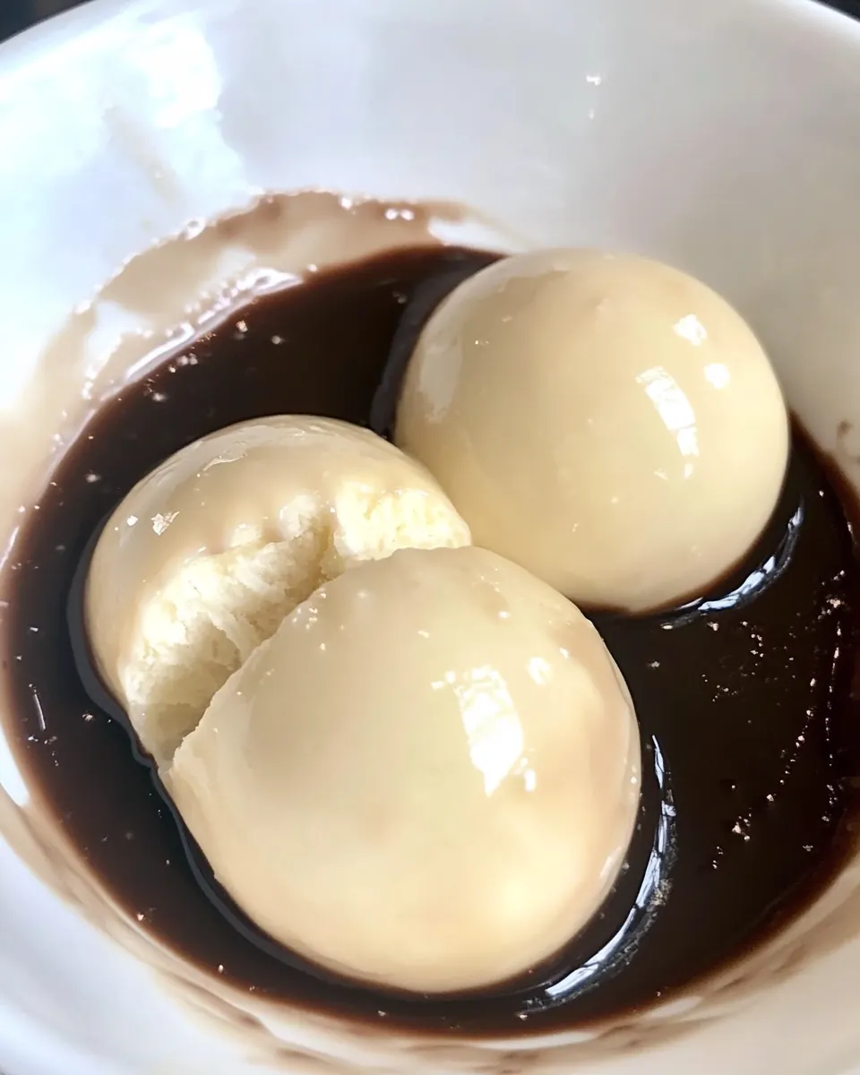 White Chocolate Cocoa Bombs