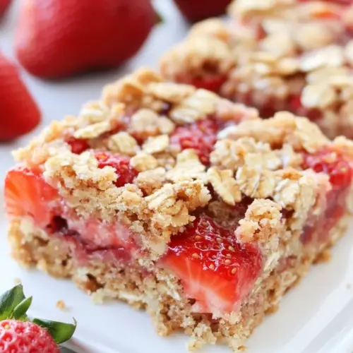 Whole Grain Strawberry Breakfast Bars